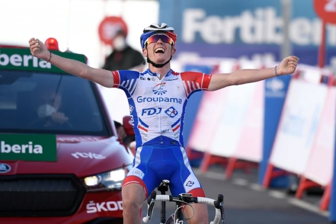 Le Français David Gaudu (Groupama-FDJ) remporte la 17e et avant-dernière étape du Tour d'Espagne, le 7 novembre 2020 à l'Alto de la Covatilla