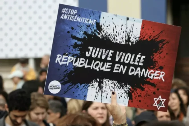 Rassemblement contre l'antisémitisme après le viol d'une juive de 12 ans, le 19 juin 2024 à Paris ( AFP / Alain JOCARD )