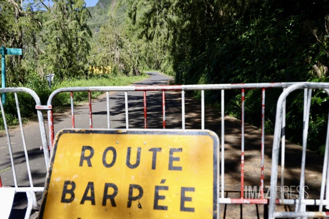 Route forestière de Mafate fermée 