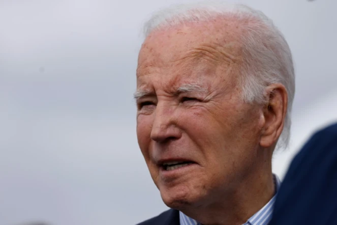 Le président américain Joe Biden arrive à l'aéroport de Wilkes-Barre Scranton (Pennsylvanie, est) le 2 novembre 2024