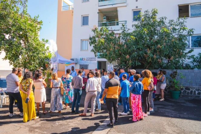 Le Port: Inauguration de local