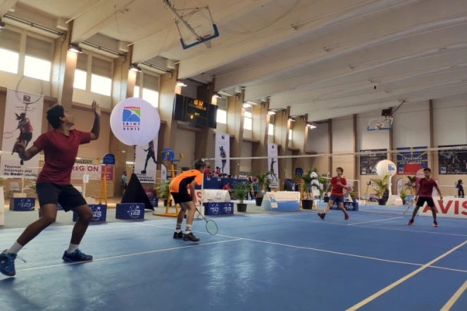 Sixième tournoi international de Badminton : 321 matchs à Saint-Denis champ fleuri département