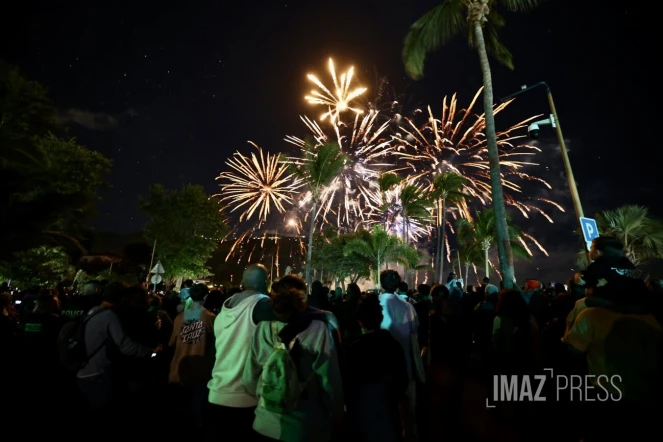 Saint-Denis, le traditionnel feu d'artifice pour le 14 juillet