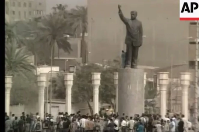 Chute statue Saddam Hussein