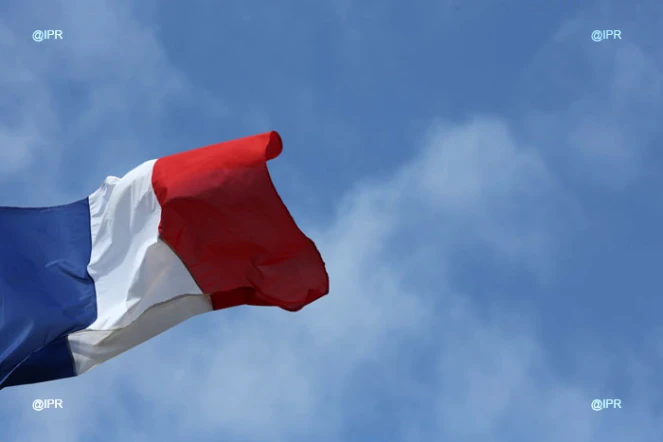 Drapeau tricolore