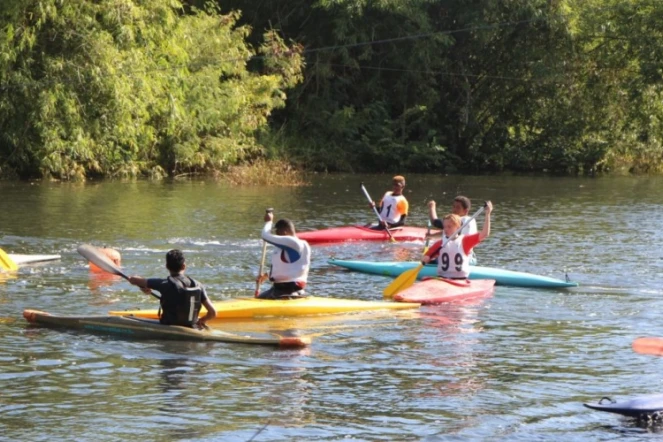 Kayak et rafting journées olympisme à Sainte-Suzanne