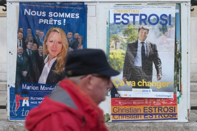 Affiches des candidats en lice pour le second tour des régionales, le 7 décembre 2015 à Marseille