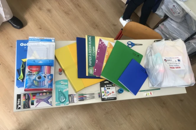 Saint-Denis : distribution de kits pour la rentrée scolaire à 200 familles