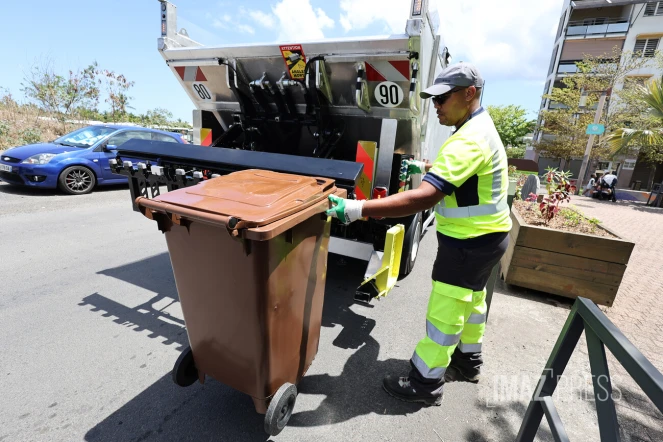 borne de collecte de biodéchets 