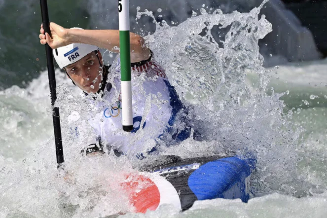 Titouan Castryck a remporté la médaille d'argent lors de l'épreuve de slalom en kayak. | PHOTO : OLIVIER MORIN / AFP