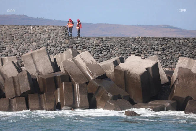 Disparu en mer Port 