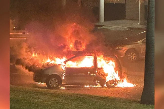 Violences urbaines et incendies dans plusieurs villes de La Réunion [?]