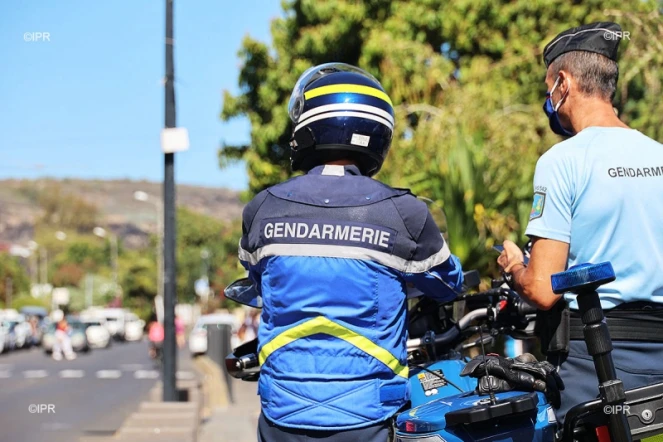Gendarmes  