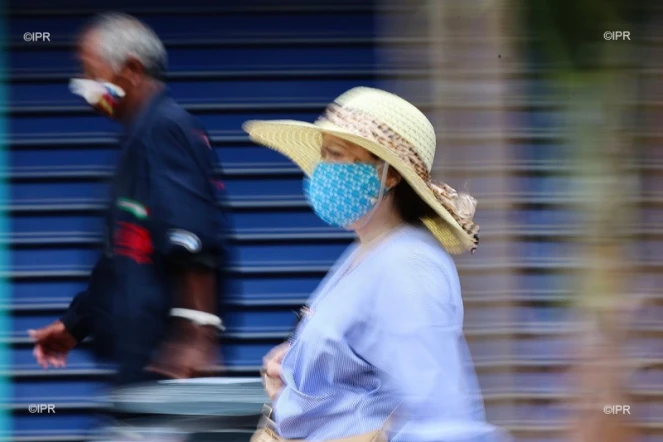 masques dans la rue