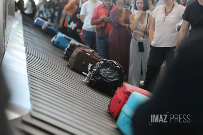 Aéroport Roland-Garros : la nouvelle aérogare arrivée a accueilli ses premiers passagers