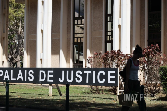palais de justice de Saint-Denis 
