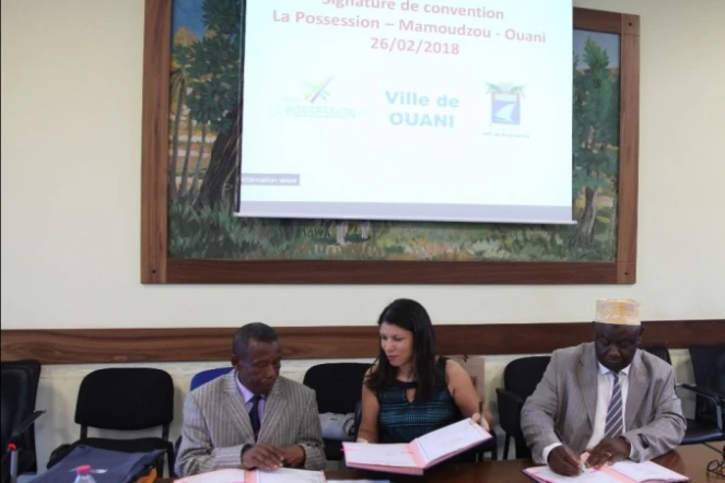 Signature de partenariat ville de La Possession, Mamoudzou, et Ouani