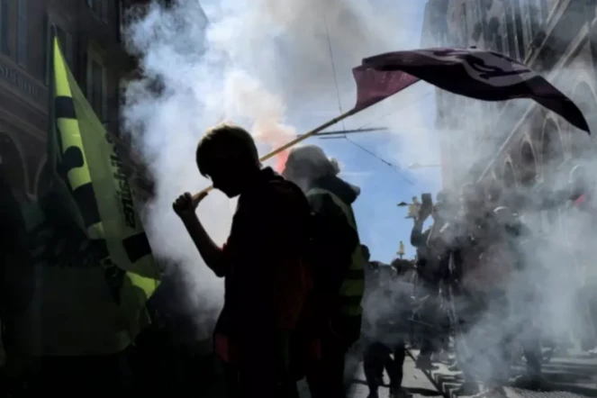 Retraites : la manifestation démarre à Paris, tensions dans les cortèges à Nantes et Rennes