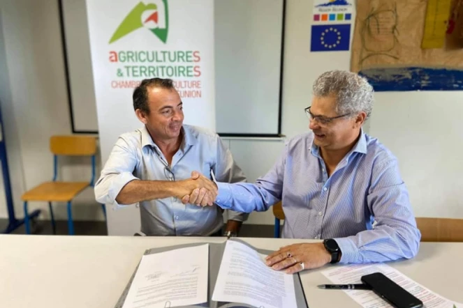Signature d'une convention sur la transformation des produits de la ferme
