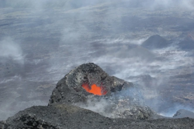 Eruption volcan de la Fournaise