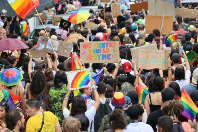 2e édition de la marche des visibilités à saint-denis, mai2022