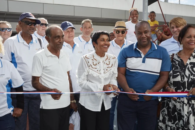 La ville de Saint-Denis annonce l'inauguration d'un nouveau terrain de pétanque et d'une nouvelle salle de sport