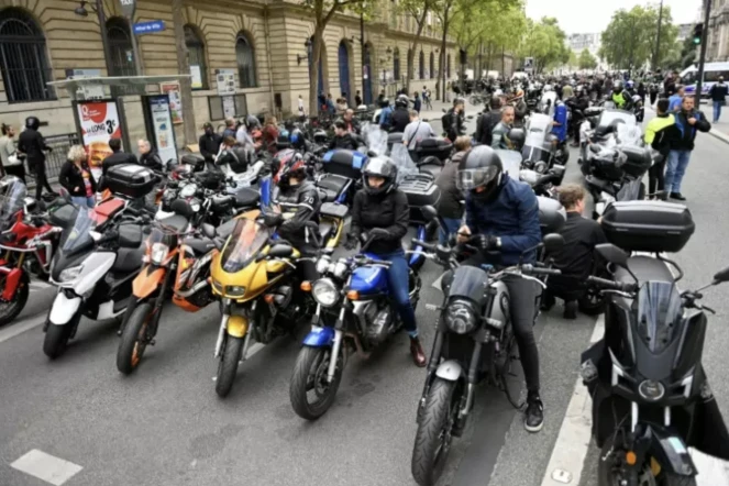 Le Conseil d'Etat a donné deux mois au gouvernement pour prendre l'arrêté mettant en place le contrôle technique obligatoire pour les deux-roues motorisés ( AFP / Jean-Christophe Verhaegen )