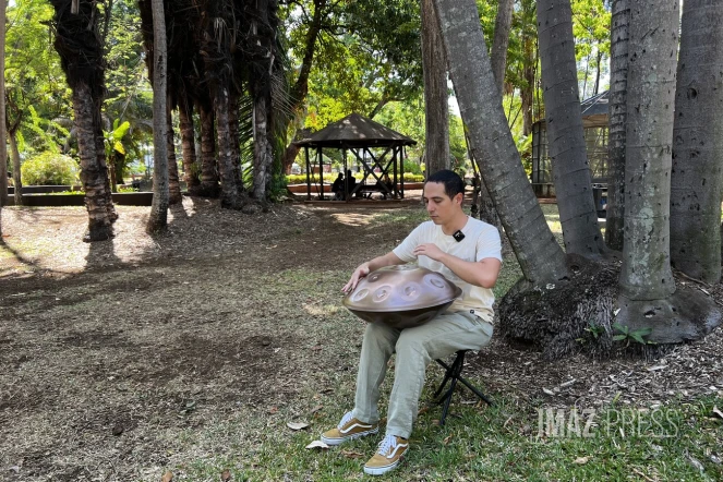 christophe joueur de Handpan