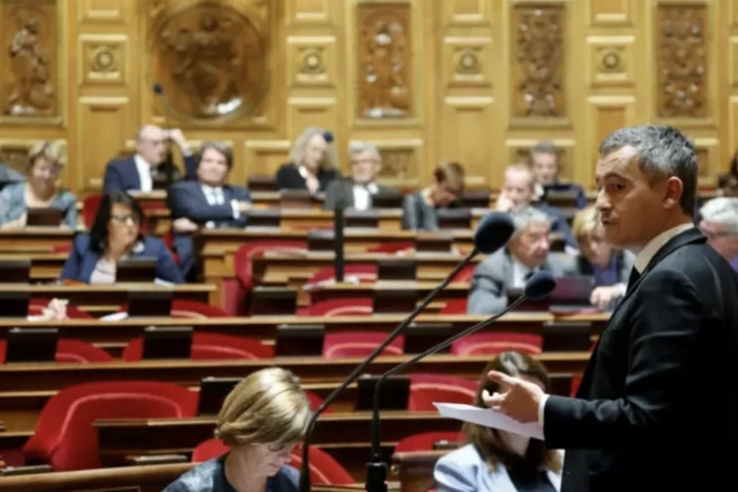 Le ministre de l'Intérieur Gérald Darmanin devant les sénateurs lors du débat sur le projet de loi immigration, le 7 novembre 2023 à Paris ( AFP / Ludovic MARIN )