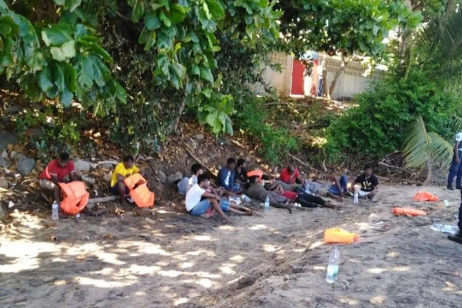 Lundi 27 mai 2019 - Mayotte : 18 migrants Sri-lankais débarquent dans le sud (Photo : DR/France Mayotte Matin)