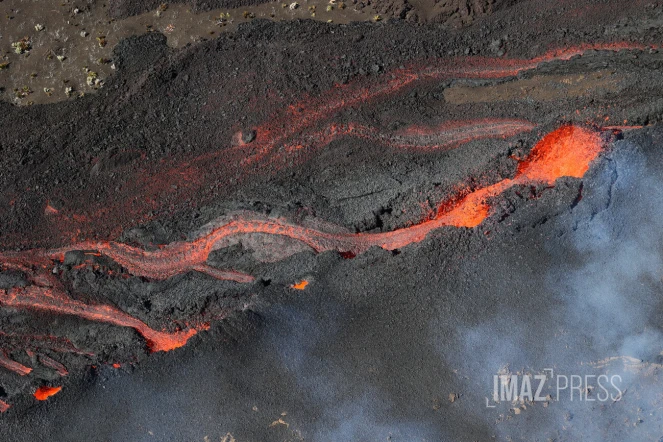 volcan éruption juillet 2023