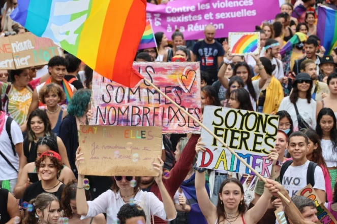 2e édition de la marche des visibilités à saint-denis, mai2022