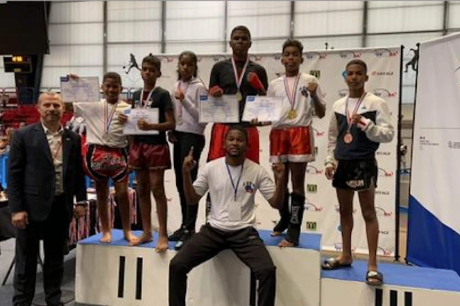 Les jeunes saint-paulois s'illustrent au championnat de France de kick-boxing 
