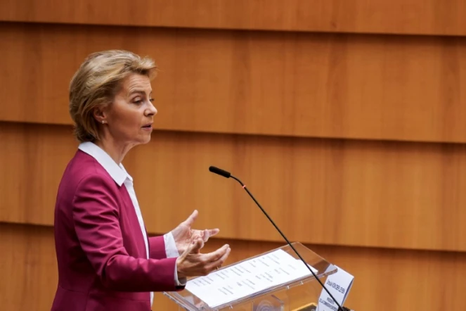 Le présidente de la Commission européenne Ursula von der Leyen au Parlement européen le 27 mai 2020
