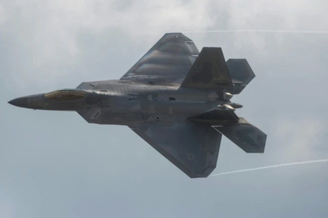 Un chasseur furtif F-22 Raptor à la base aérienne d'Andrews, le 16 septembre 2017 dans le Maryland