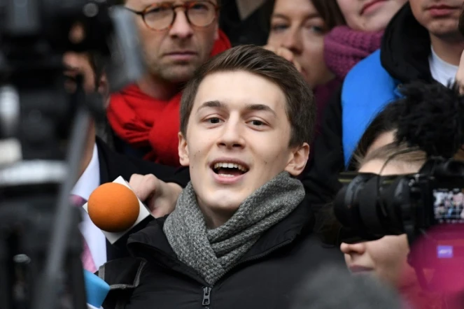 L'étudiant et blogueur russe Egor Joukov près du tribunal moscovite qui l'a condamné à 3 ans de prison avec sursis, le 6 décembre 2019