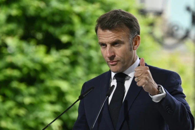 Le président français Emmanuel Macron donne une conférence de presse conjointe après une réunion des dirigeants européens à Kiev, le 10 mai 2025
