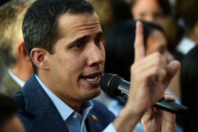Juan Guaido, le chef de l'opposition vénézuélienne, s'adresse à ses partisans à Caracas, le 5 avril 2019