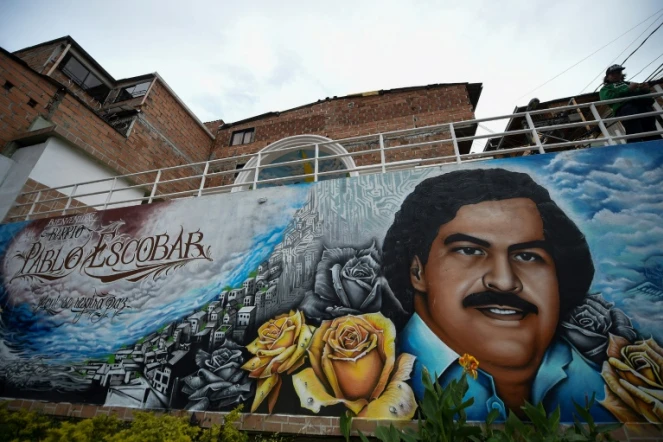 Un graffiti représentant le baron de la drogue Pablo Escobar à Medellin, en Colombie, le 8 septembre 2017