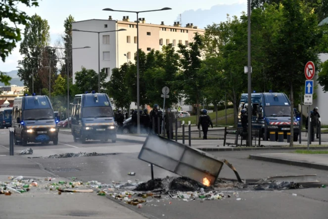 Une rue dans le quartier des Grésilles à Dijon le 15 juin 2020, après des expéditions punitives de Tchétchènes