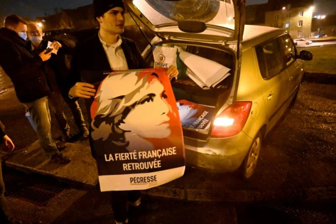   "Qu'est-ce que l'ambassadeur du Mali fait encore en France", demandent Pécresse et Marine Le Pen ? Il est parti en 2020