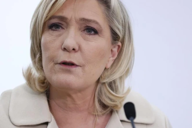   Peut-on réviser la Constitution pour rejeter "une partie du droit européen" comme le veut Marine Le Pen ?