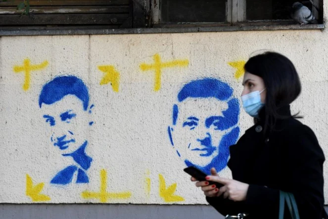   L'Ukraine acquise à l'idéologie néonazie ? Attention à ces publications reprenant le narratif du Kremlin