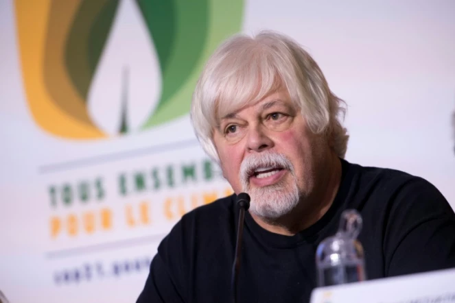 Paul Watson lors d'une conférence de presse le 10 décembre 2015 à Paris en marge de la COP21 