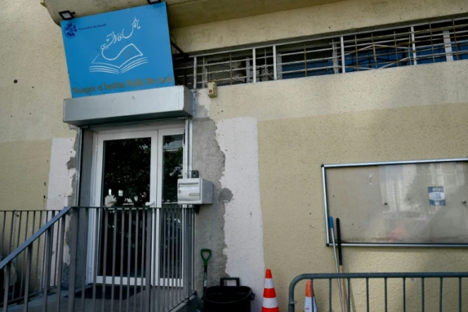 L'entrée de la mosquée des Bleuets et du bâtiment de l'institut Malik Ibn Anas à Marseille, le 20 août 2024 dans les Bouches-du-Rhône