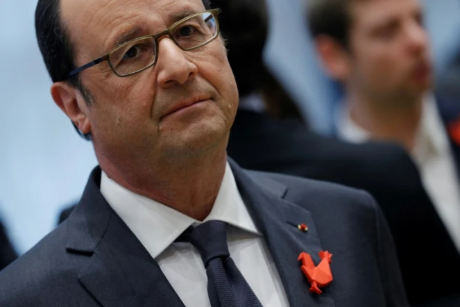 Le président français François Hollande à Paris, le 16 janvier 2016