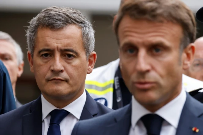 Le président Emmanuel Macron et le ministre de l'Intérieur Gérald Darmanin le 13 octobre 2023 à Arras