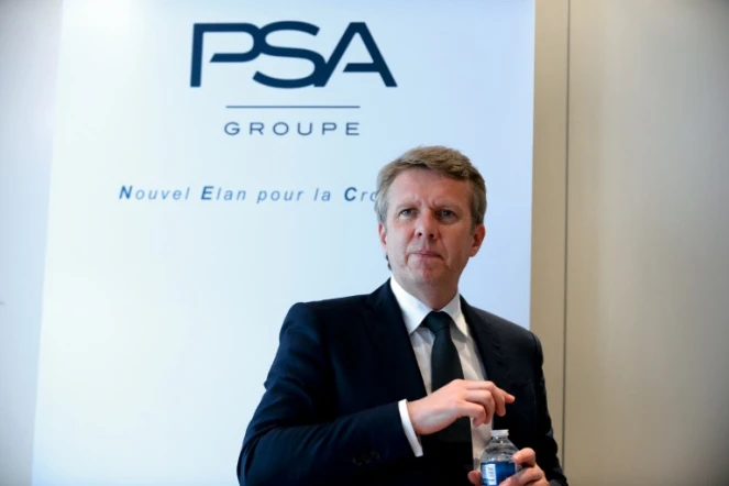 Le directeur des ressources humaines de PSA, Xavier Chereau, le 8 juillet 2016 à Paris, après la signature de l'accord social triennal avec les syndicats majoritaires