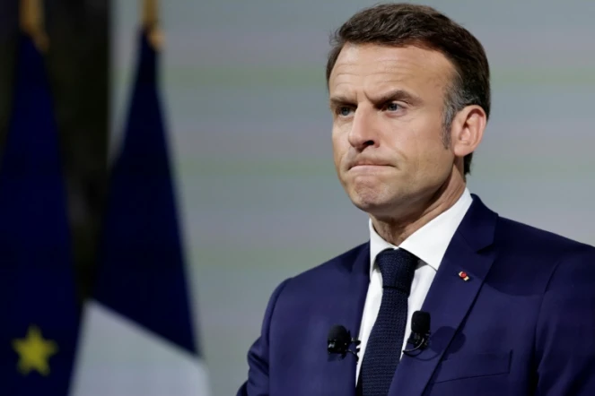 Le président Emmanuel Macron à Paris, le 12 juin 2024