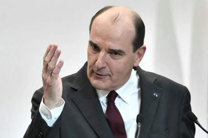 Le Premier ministre français Jean Castrex lors d'une conférence de presse à Paris le 25 février 2021 